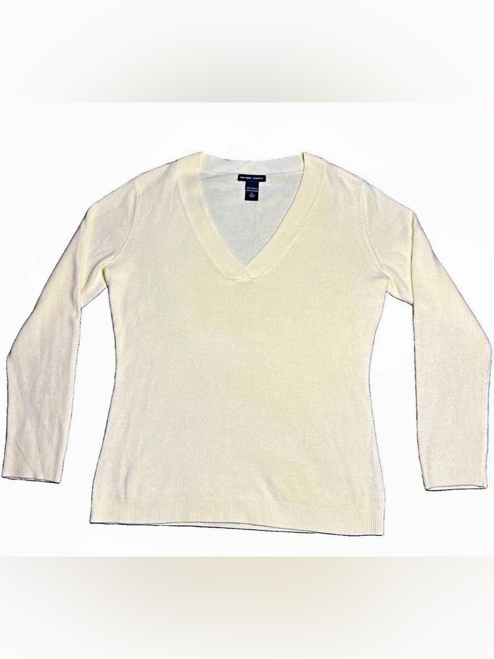 New York & Co Women L Cream Pale Yellow V-Neck Knit Sweater Long Sleeve Classic
